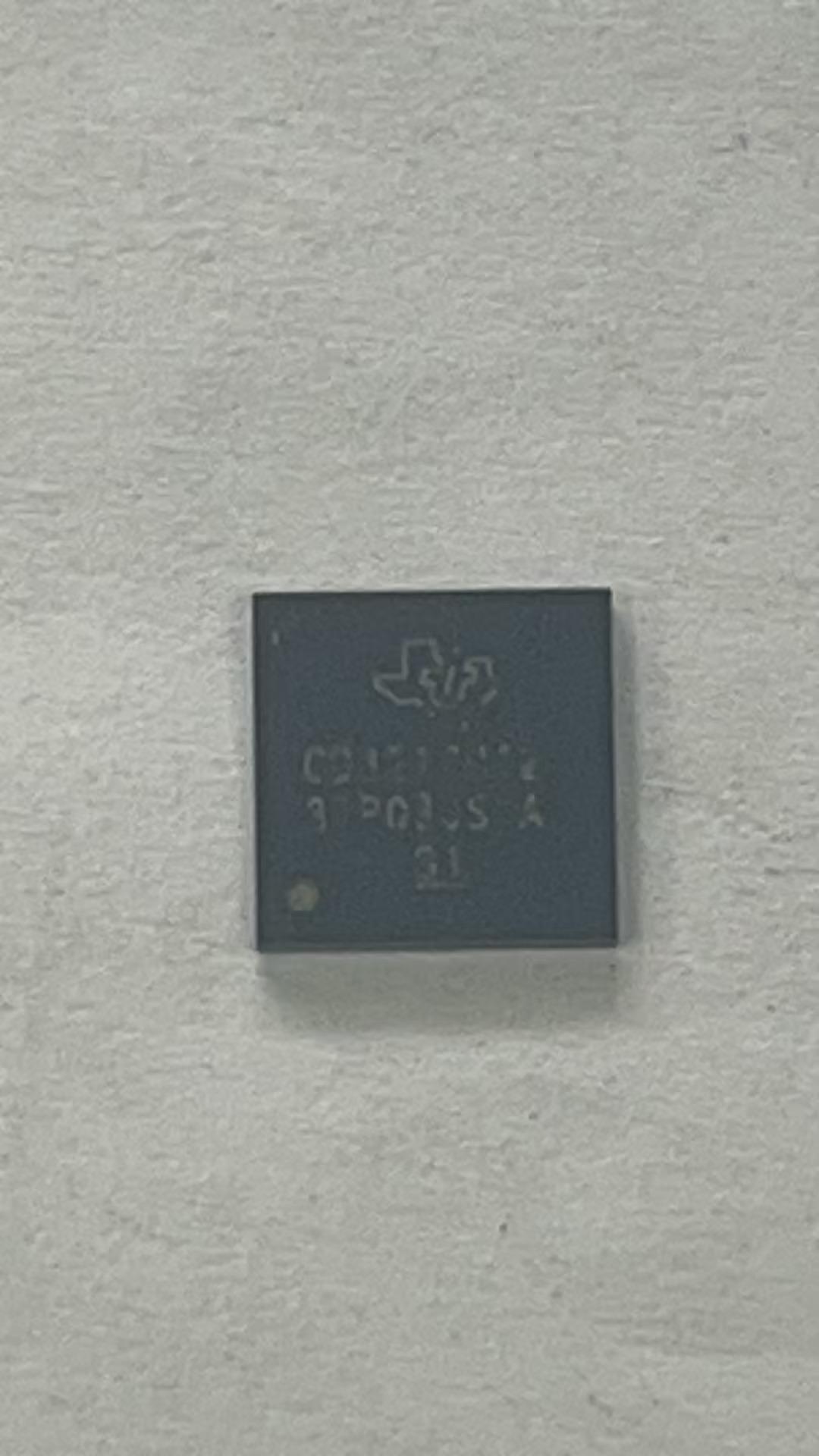 Original CD3217B12 Chipset BGA - Laptop Repair Accessories 评论和价格